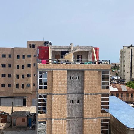 Hotel Yabisso Lomé Exterior photo